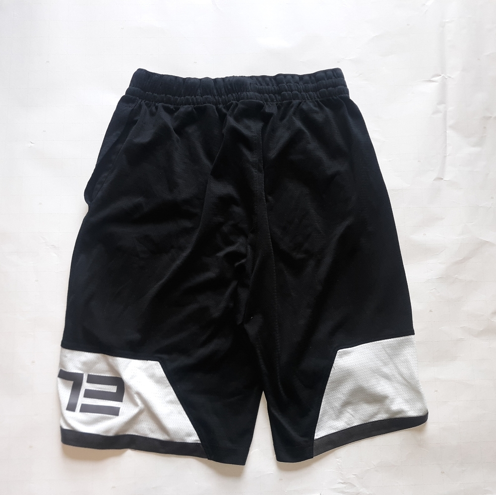 Nike elite shorts